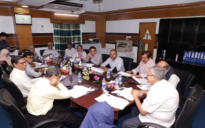 আদ্-দ্বীন উইমেন্স মেডিকেল কলেজের গভর্নিং বডির সভা অনুষ্ঠিত